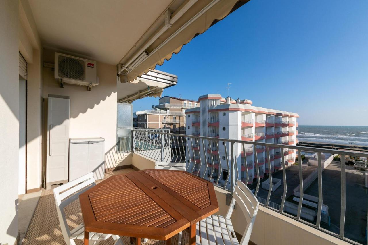 Residence Saint Nicholas Lido di Jesolo Exterior foto